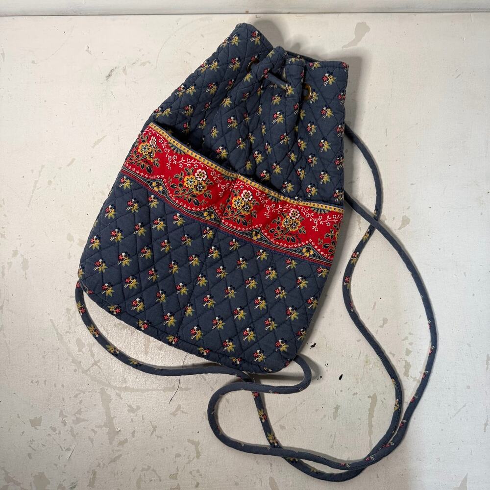 VTG Vera Bradley Quilted Cotton Drawstring Backpack Blue Red Floral Made in USA